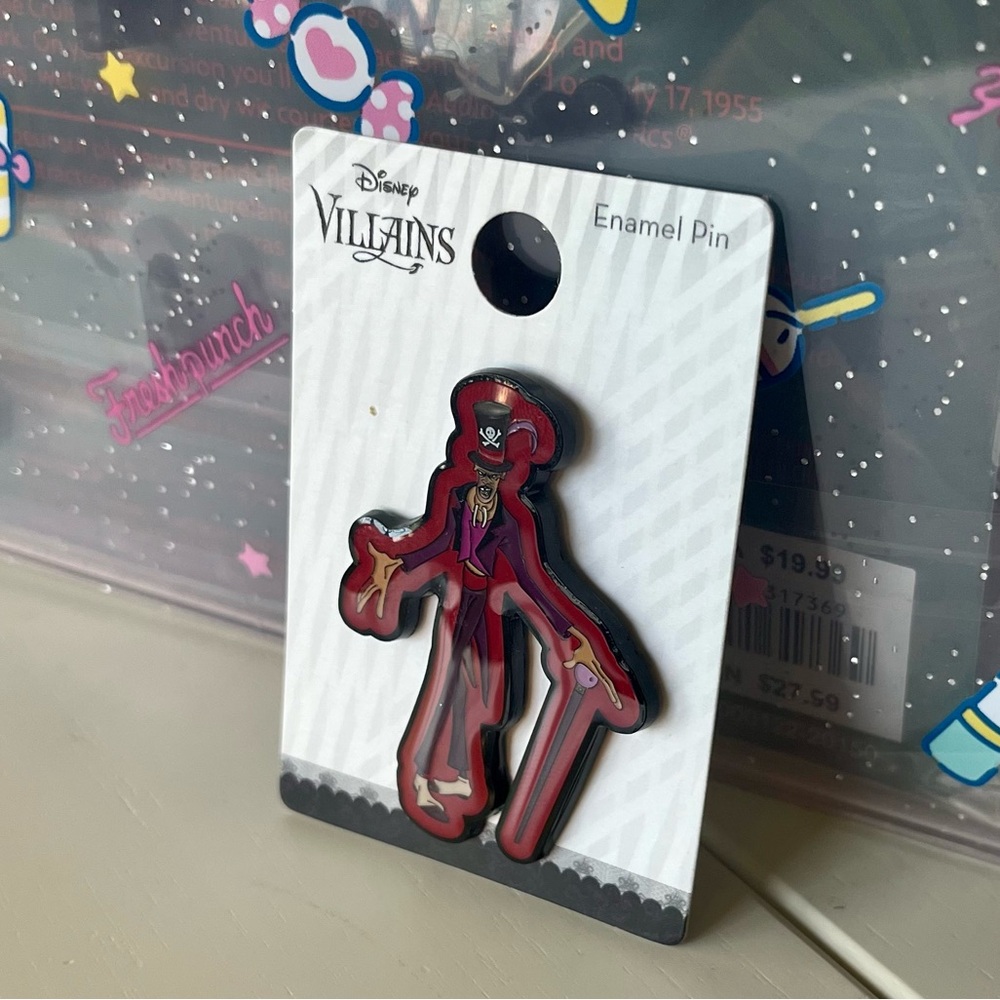 Dr Facilier Enamel Pin - Picture 2 of 6